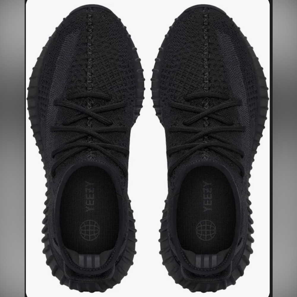 Adidas Yeezy Boost 350 V2 Onyx